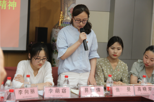 教育部本科教学工作审核评估组专家到商丘市第一中学考察我校教育实习